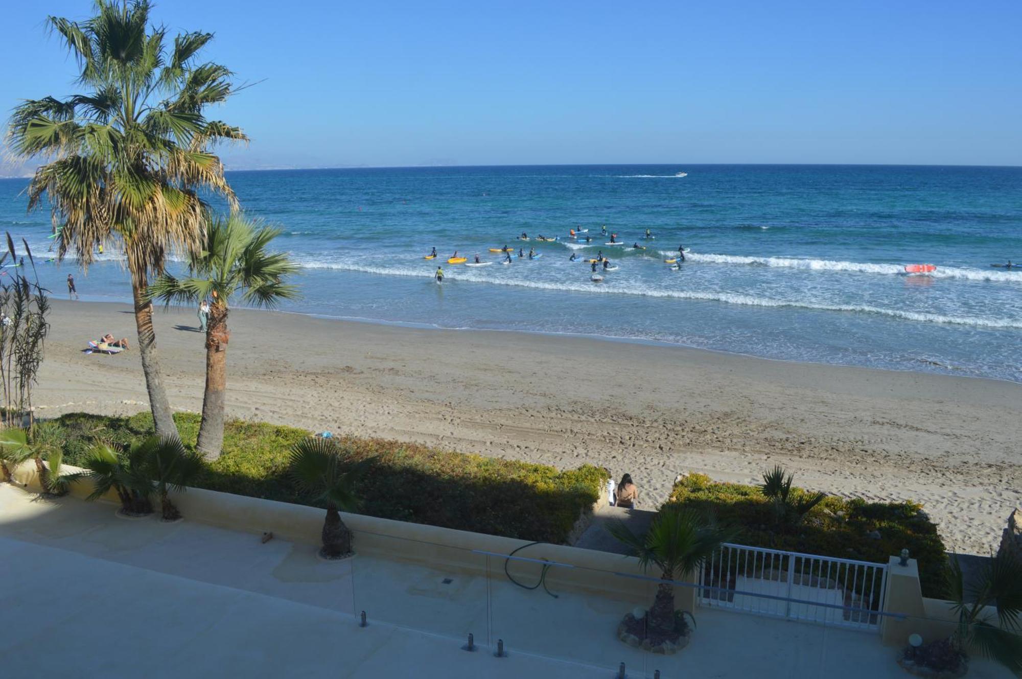 Excepcional Apartamento Loft A Pie De Playa En Chalet Roquetes อาลิกันเต ภายนอก รูปภาพ
