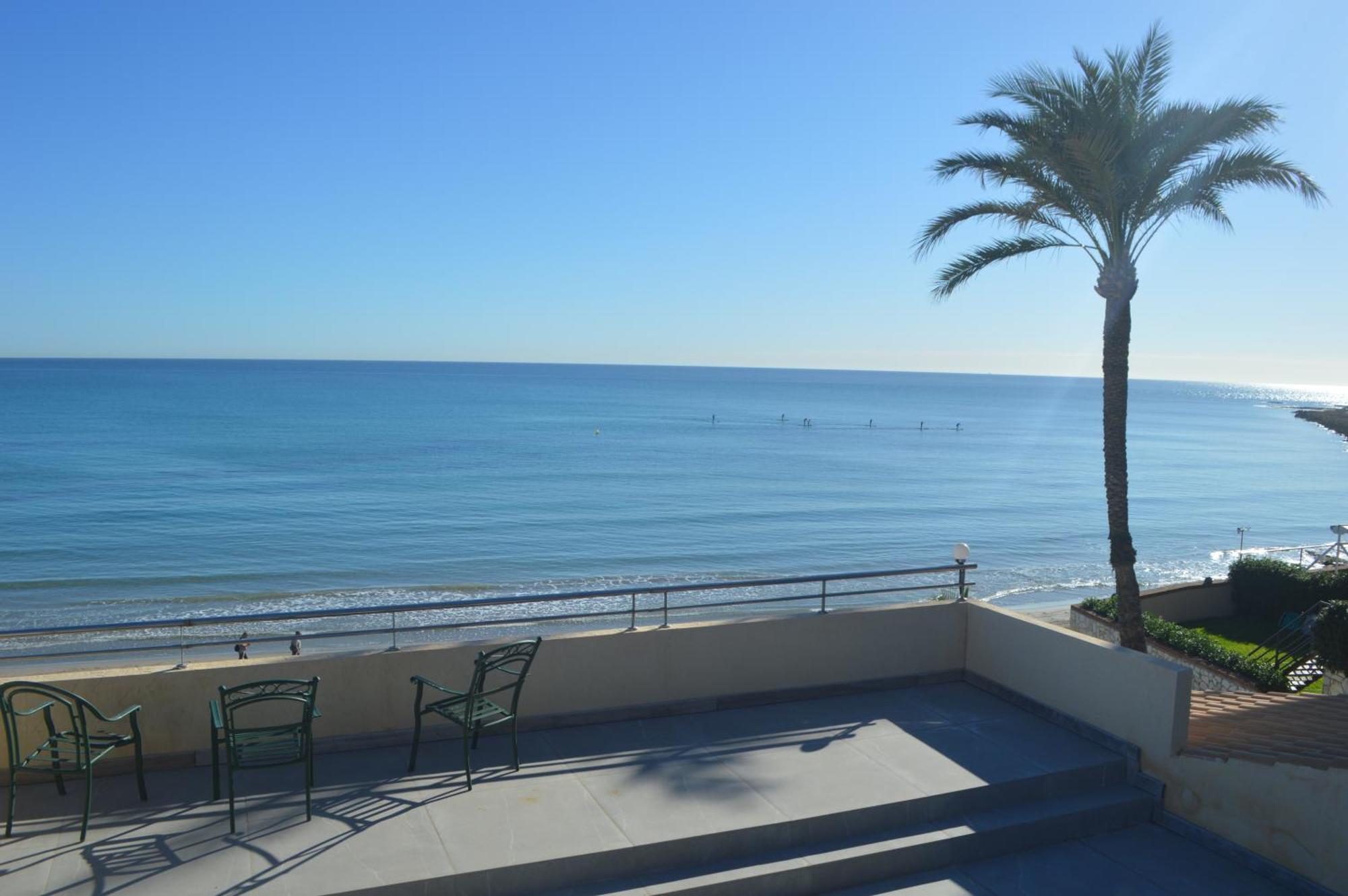 Excepcional Apartamento Loft A Pie De Playa En Chalet Roquetes อาลิกันเต ภายนอก รูปภาพ