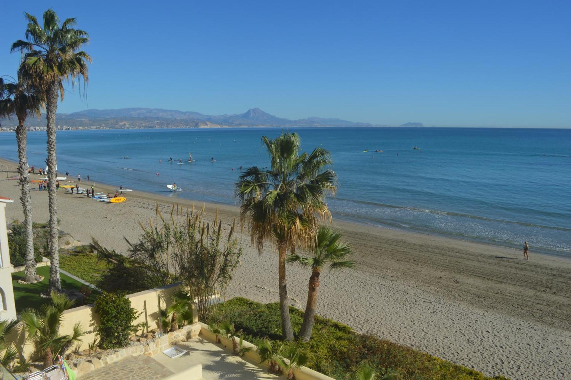 Excepcional Apartamento Loft A Pie De Playa En Chalet Roquetes อาลิกันเต ภายนอก รูปภาพ