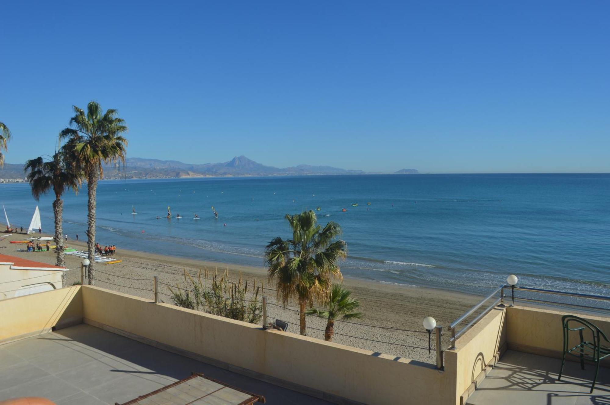Excepcional Apartamento Loft A Pie De Playa En Chalet Roquetes อาลิกันเต ภายนอก รูปภาพ