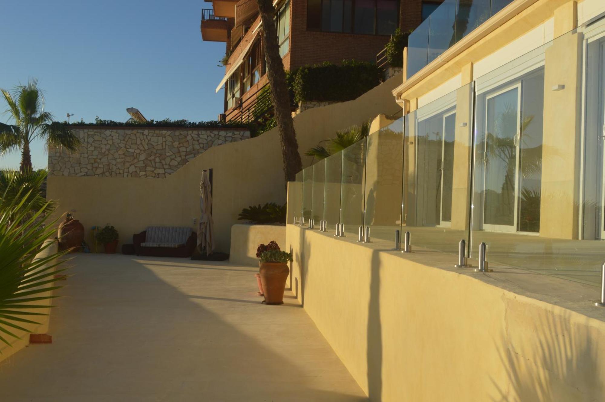 Excepcional Apartamento Loft A Pie De Playa En Chalet Roquetes อาลิกันเต ภายนอก รูปภาพ